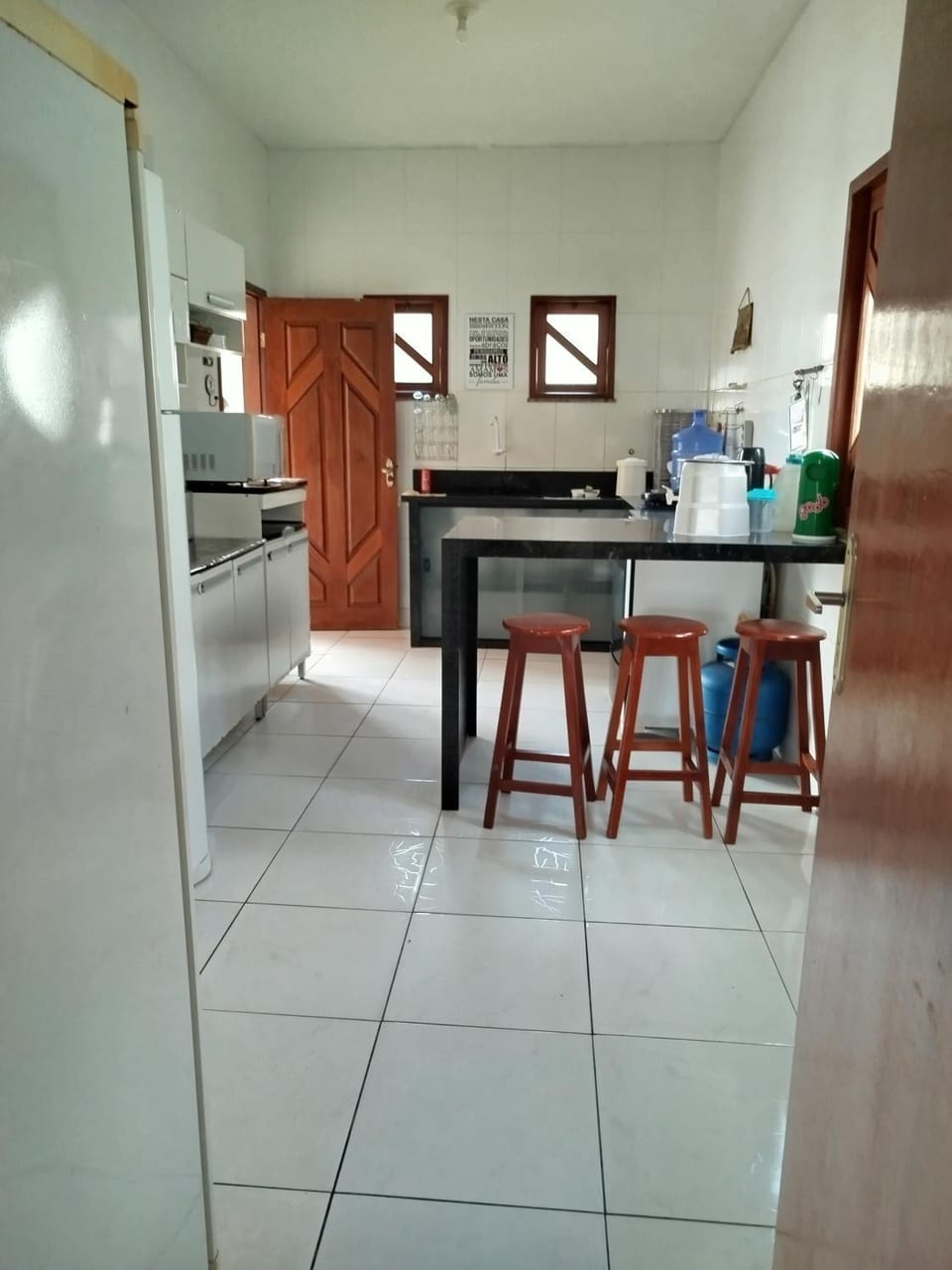Kitchen or kitchenette, oven