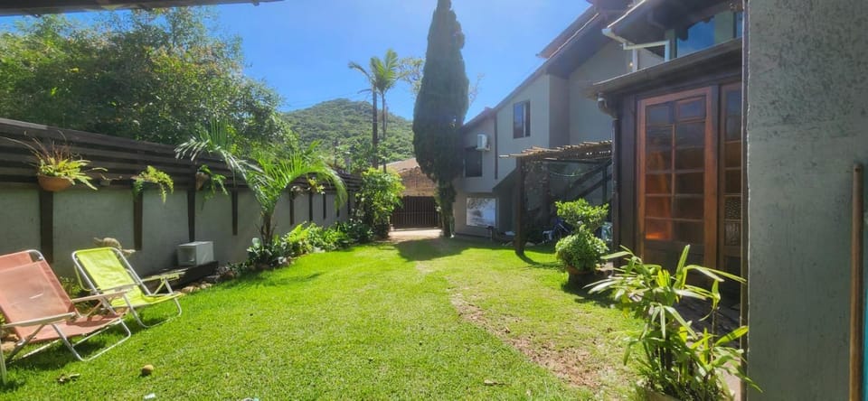 Property building, Garden, Garden view