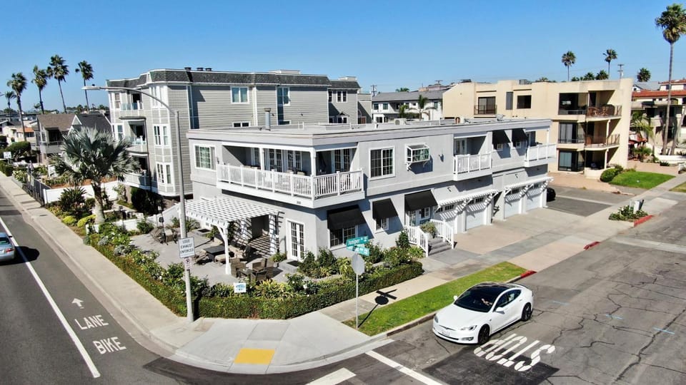 3690 Carlsbad Boulevard - Entire Home House in Carlsbad
