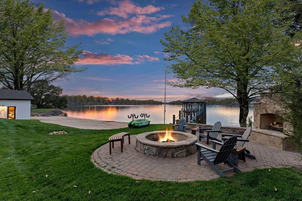 Keenan Beach House in Mooresville