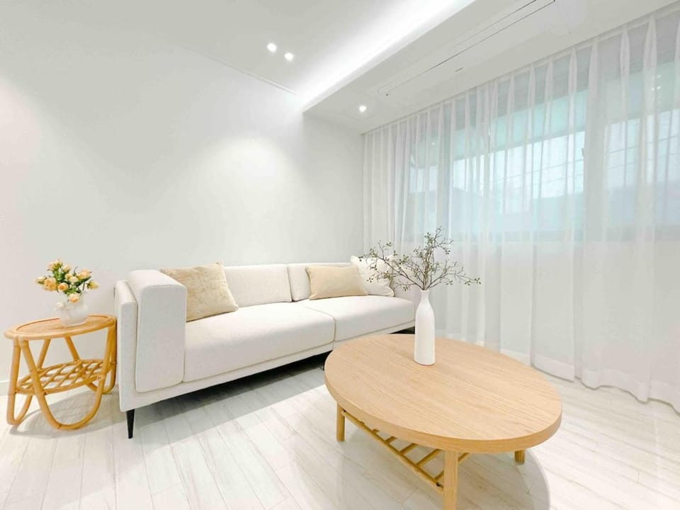 Designer Cozy 3BR House in Hongdae Apartment in Seoul