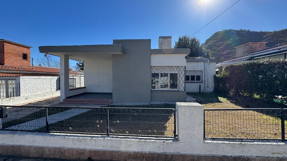 Property building, Day, Natural landscape, Mountain view