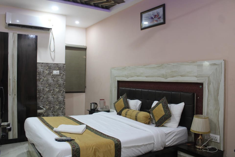 Hotel Singh Residency Hotel in Varanasi