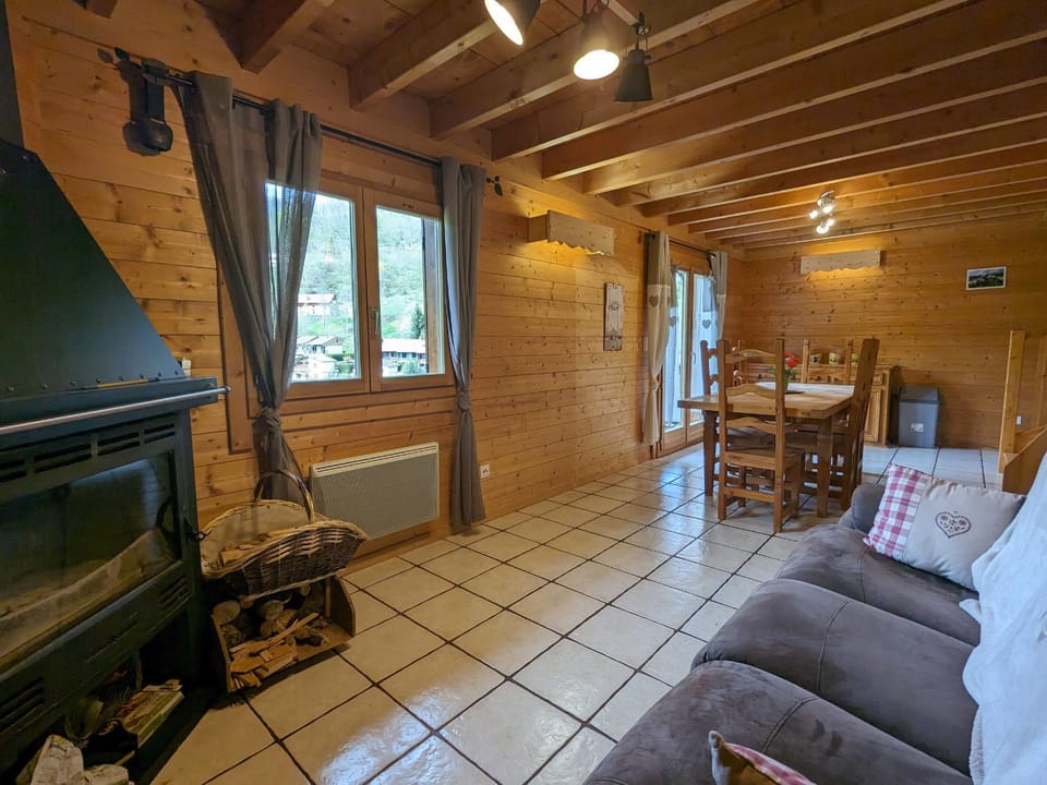 Chalet spacieux à La Bresse, idéal pour familles et amis - FR-1-589-679 House in La Bresse