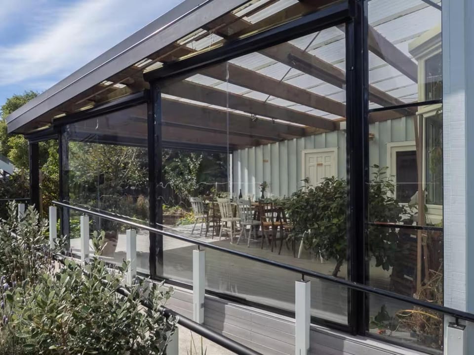 Property building, Balcony/Terrace