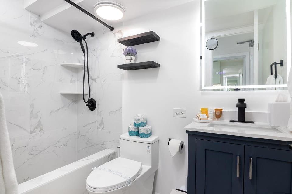 Shower, Toilet, Bathroom, Other, towels