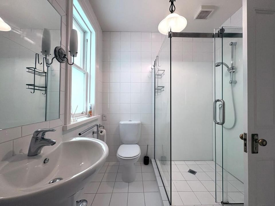 A Central City Historic Escape Apartment in Wellington
