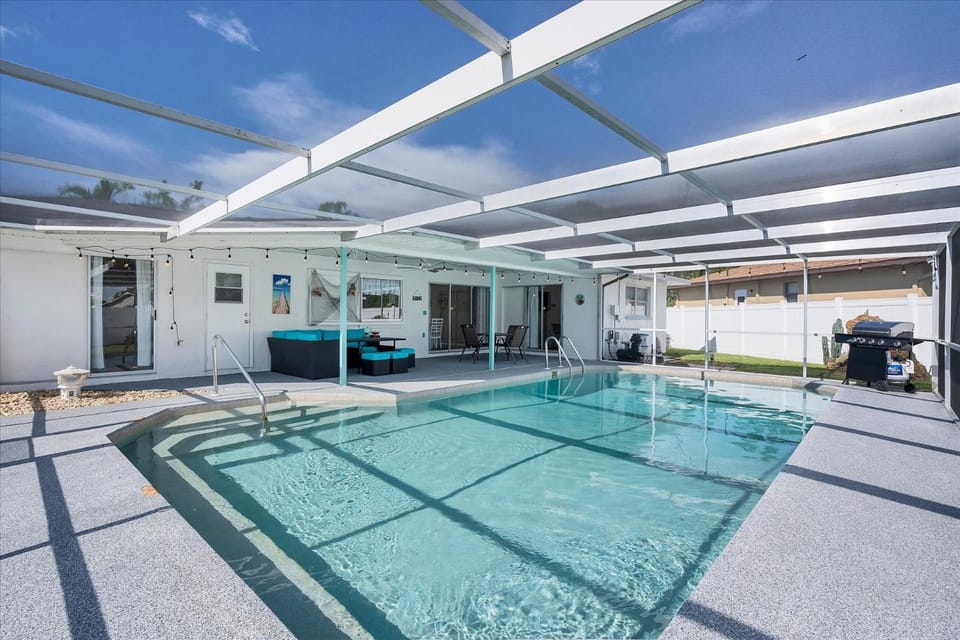 DBD1014 House in Port Charlotte