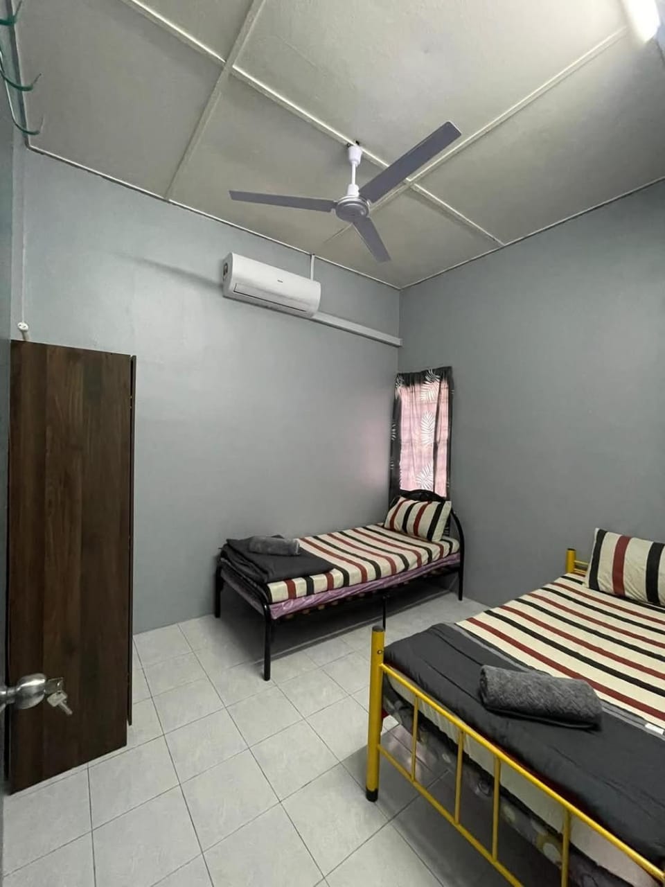 Teratak Bonda Homestay Seri Iskandar Apartment in Perak Tengah District