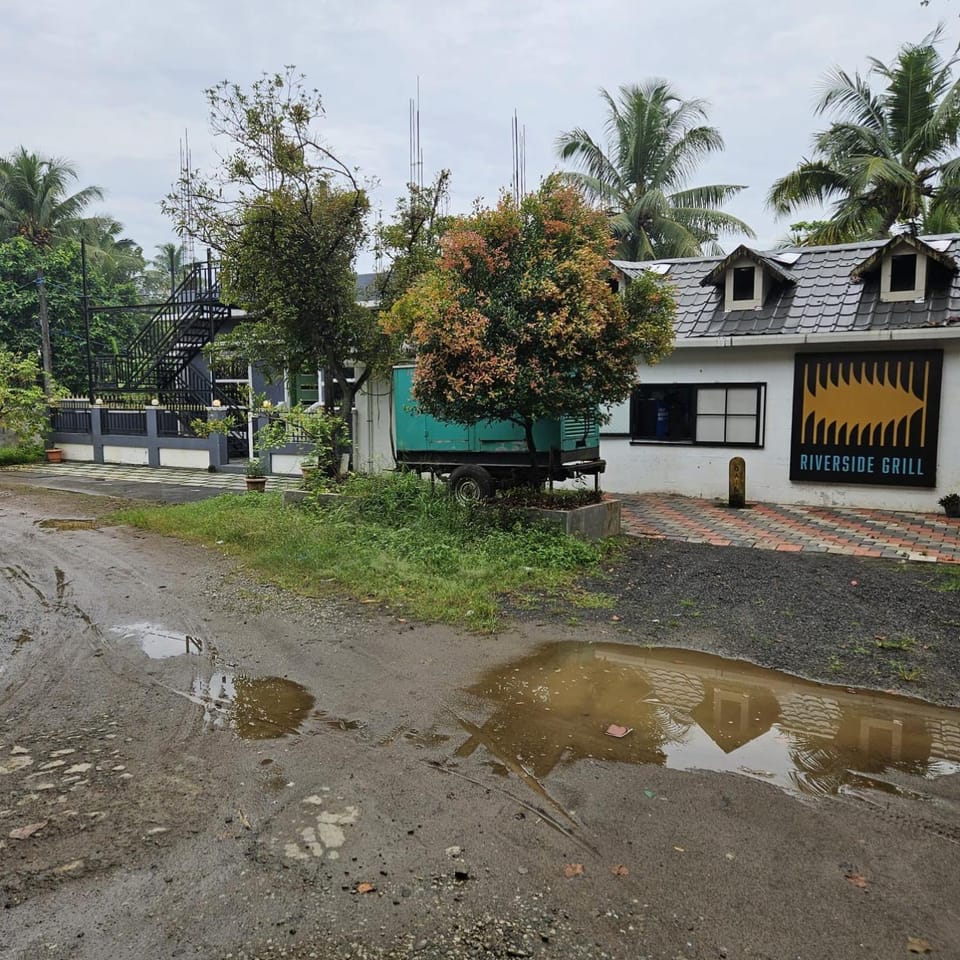Sajanascottage House in Kochi