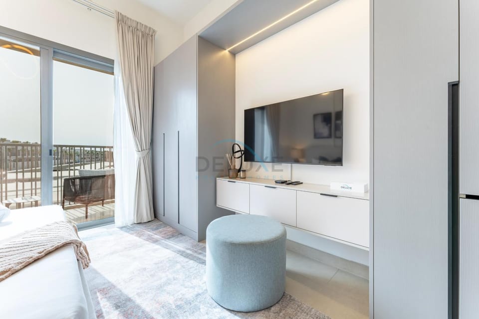 Bed, TV and multimedia