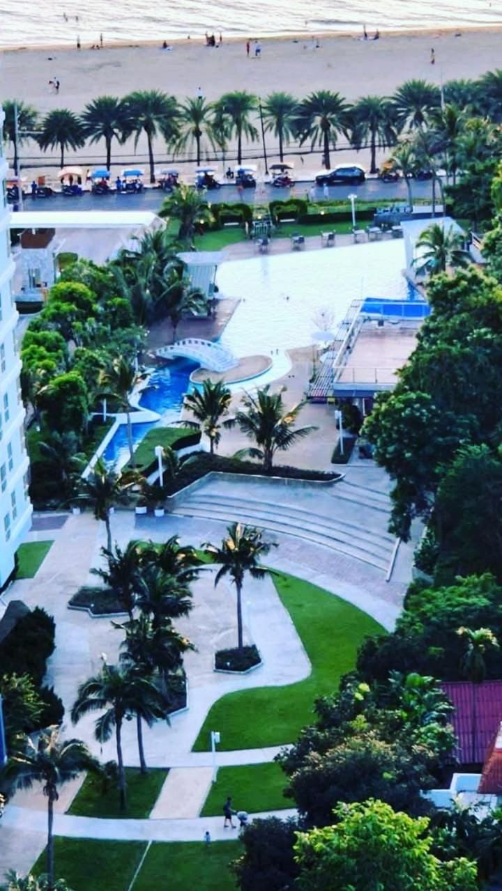 Property building, Sea view, Sea view, Swimming pool