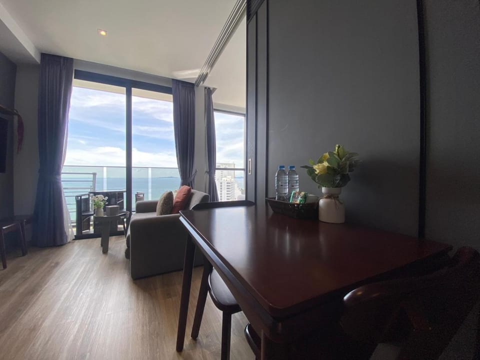 Breath Taking View, Amazing Sea View Room Apartment in Pattaya City