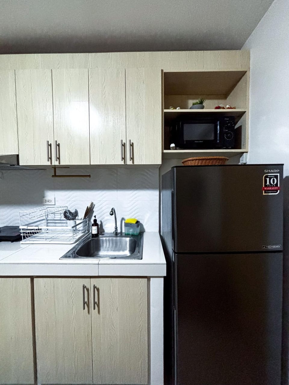 microwave, oven, kitchen