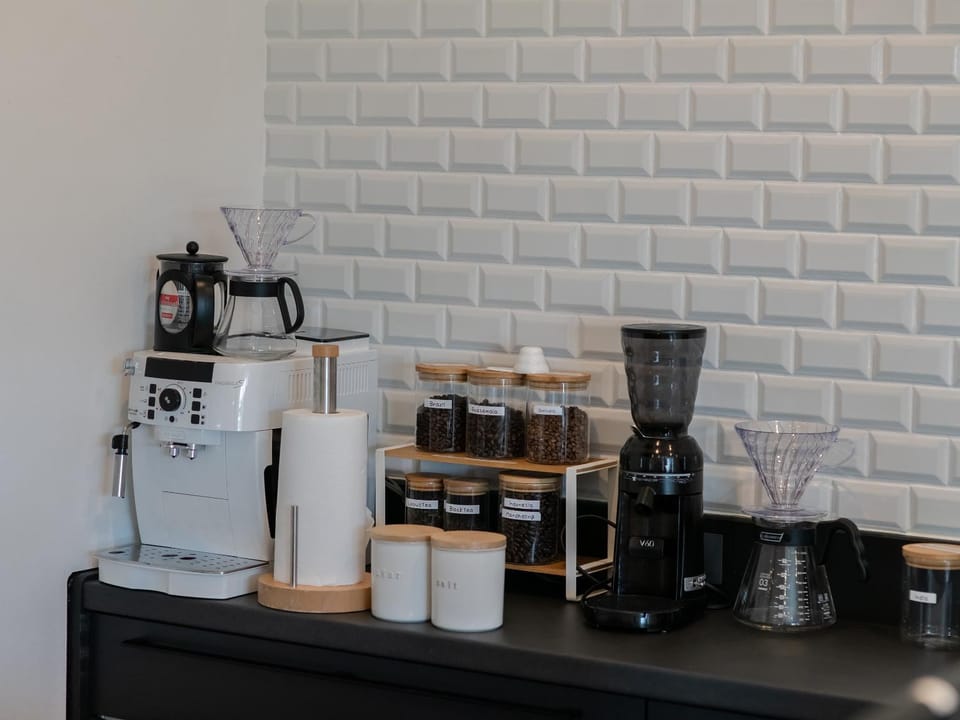 Coffee/tea facilities