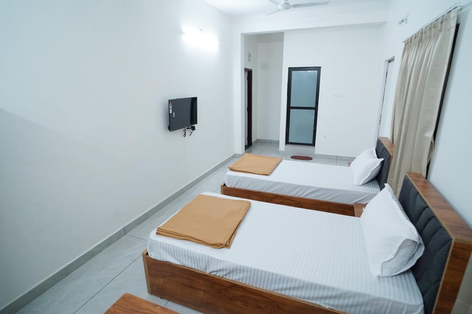 Hotel Pb Inn Inn in Gujarat
