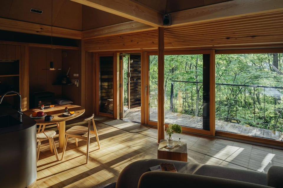 View (from property/room), Living room, Dining area