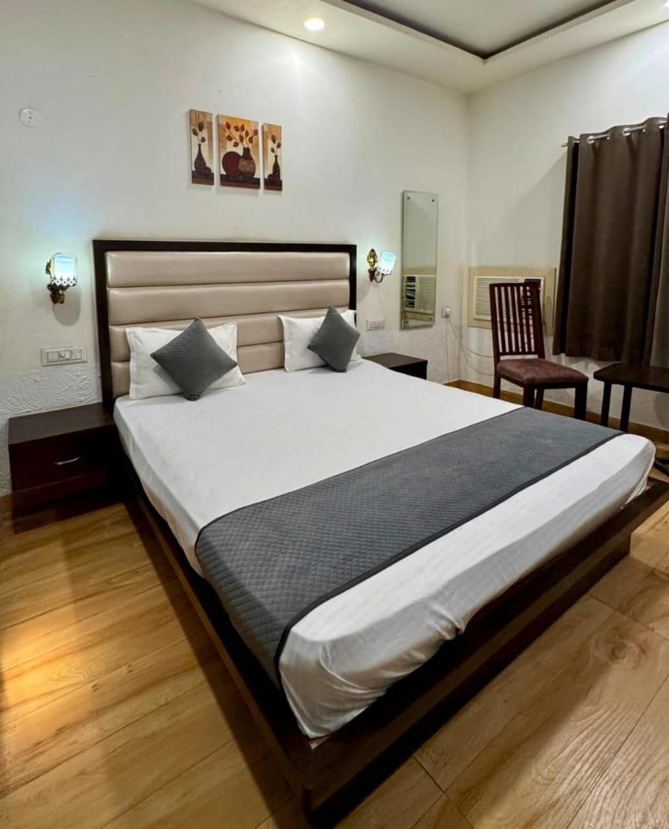 Sparkle Jaipur Hotel in Jaipur