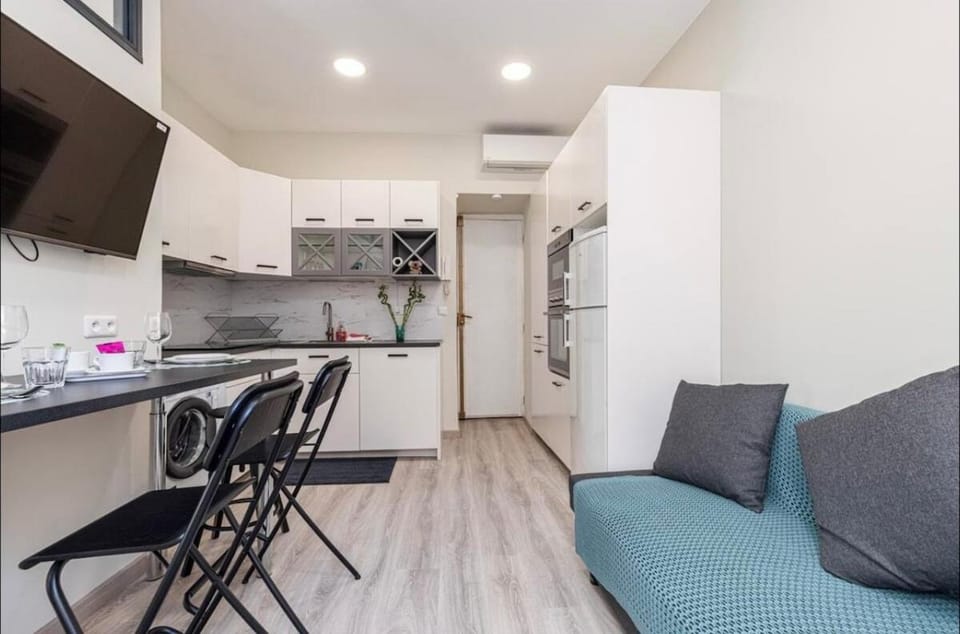 1 bed, center of Nice with AC Apartment in Nice