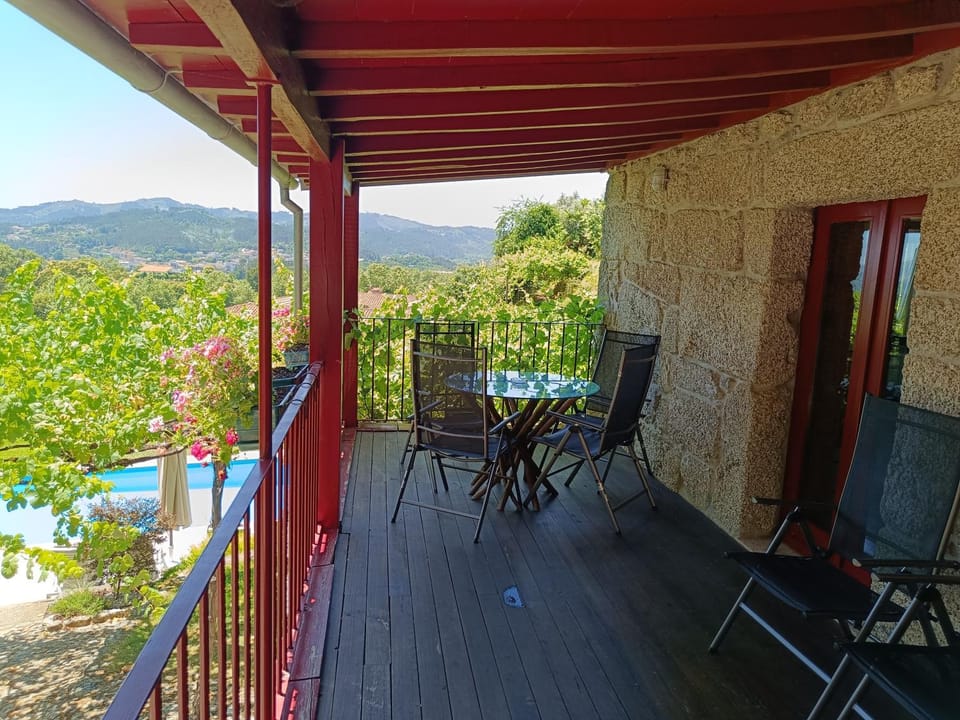 Quinta do Pontido House in Viana do Castelo District, Portugal