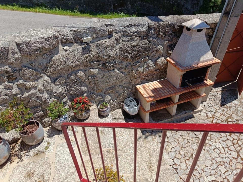 Quinta do Pontido House in Viana do Castelo District, Portugal