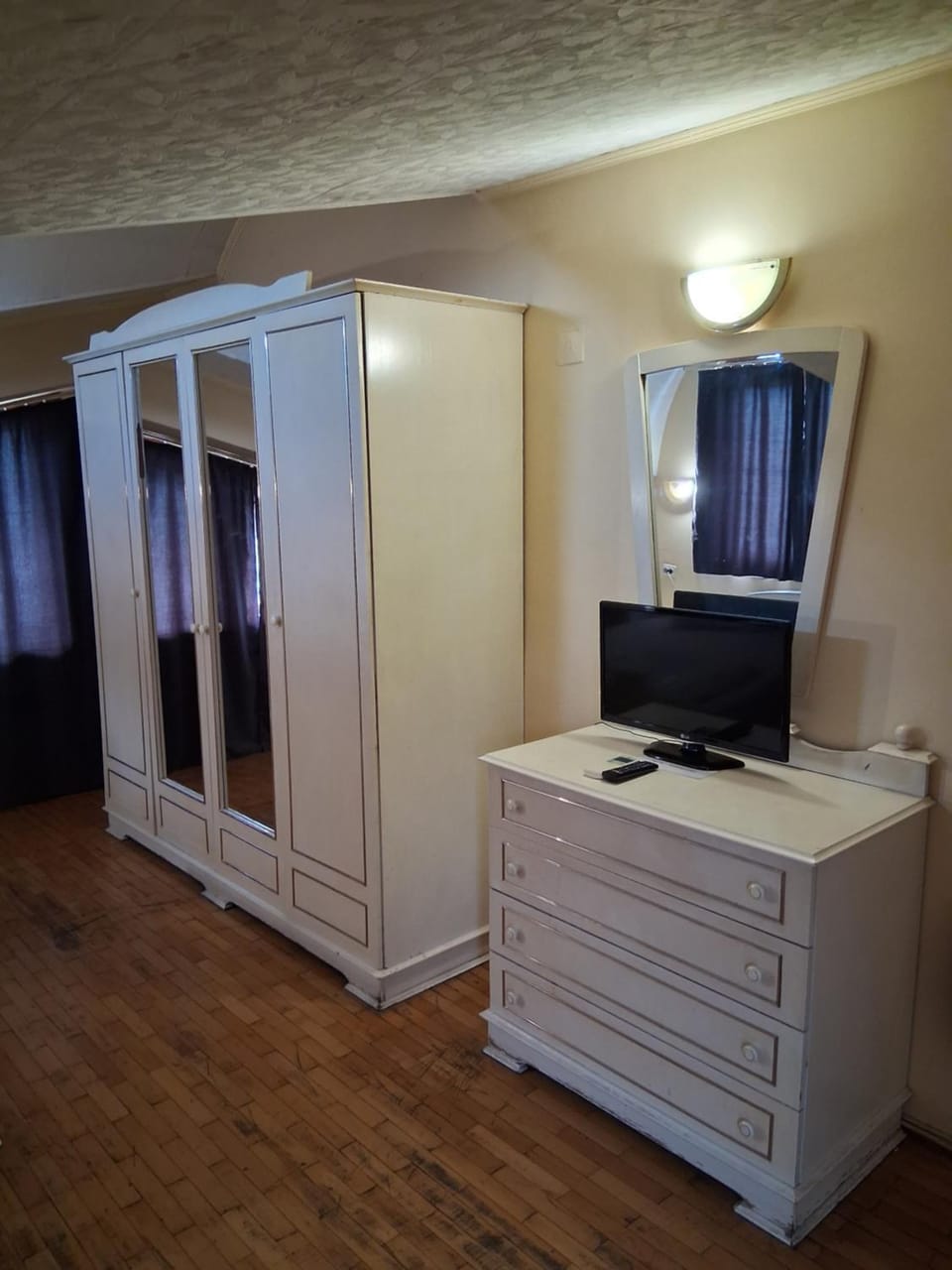Семеен хотел ПРОЛЕТ Hotel in Burgas Province