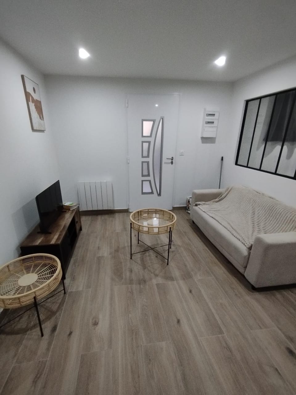 TV and multimedia, Seating area, internet