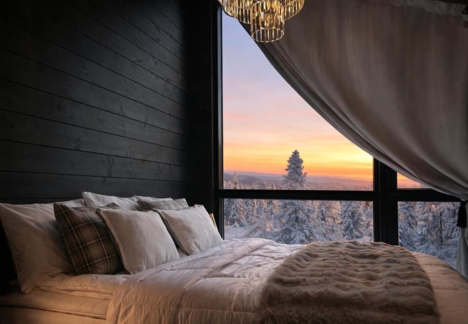 Bed, Natural landscape, Photo of the whole room, Bedroom, Sunset