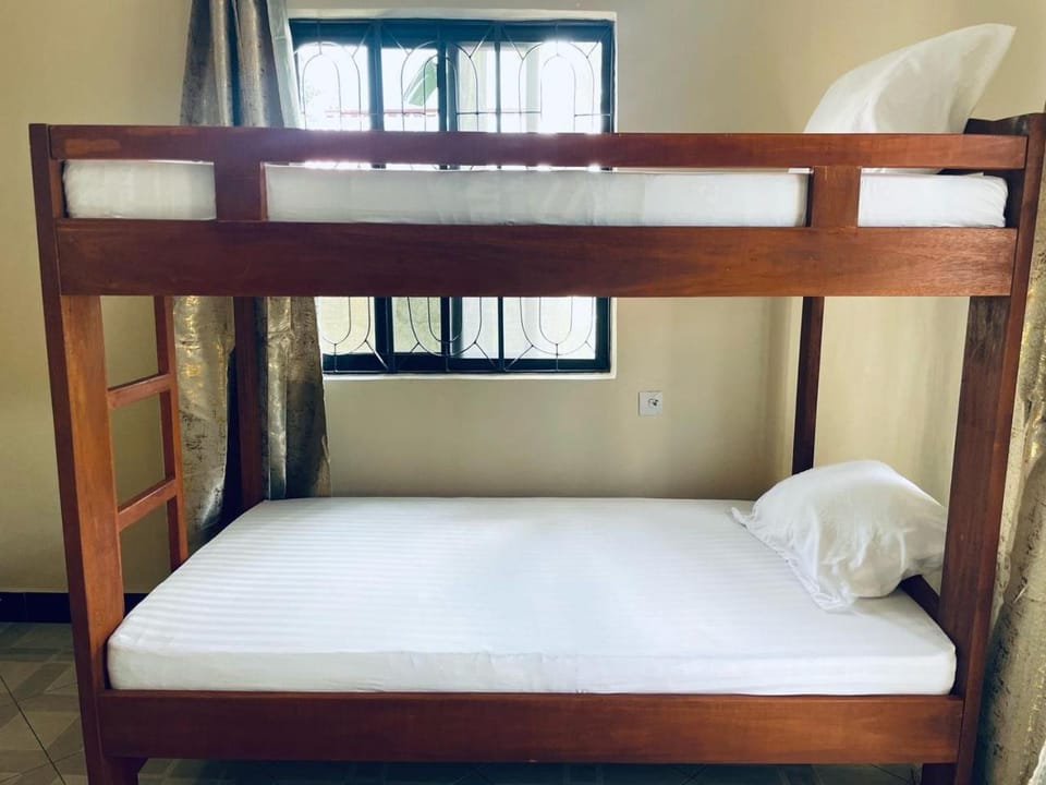 bunk bed
