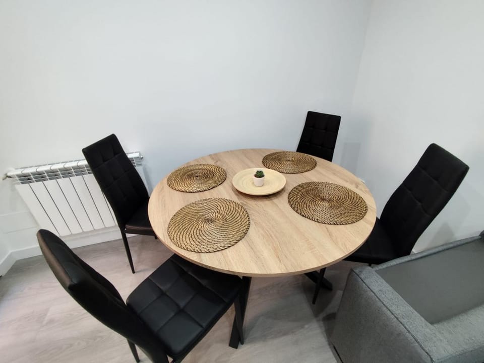 Apartamento luminoso en el centro de Oviedo reformado y cómodo Apartment in Oviedo