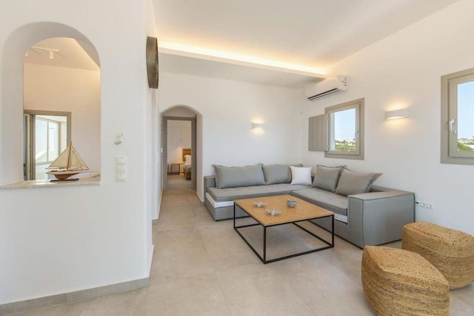 Harma Blue Paros Villa in Paros, Greece