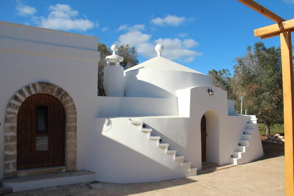 Il Pangolo Villa con trullo vicino al mare House in Province of Taranto