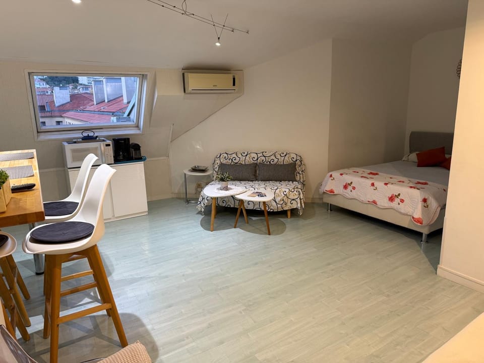 Loft Place du Diamant Hyper centre ville Plage 50m Apartment in Ajaccio