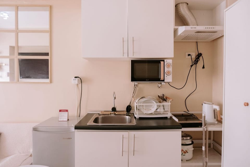 microwave, oven, kitchen