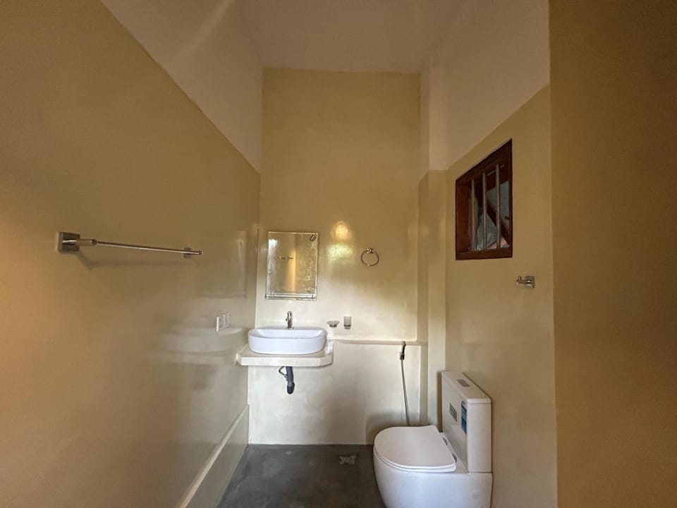Qpoint Apartments Apartment in Ahangama