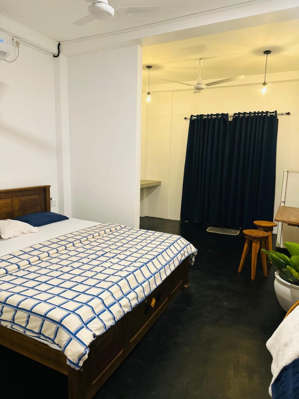 Qpoint Apartments Apartment in Ahangama