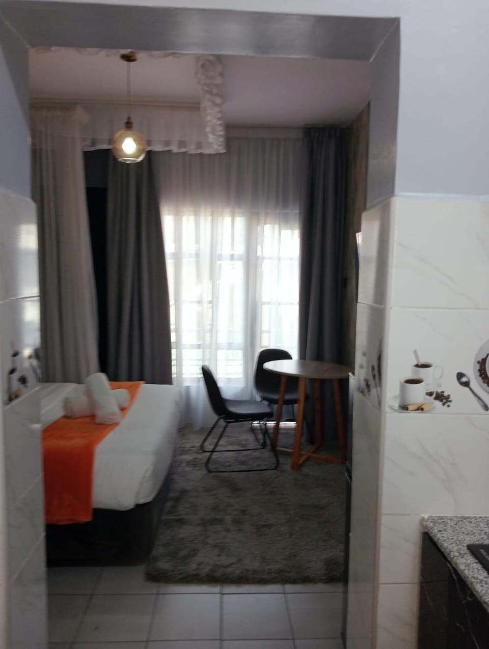 Bed, Living room, Photo of the whole room, Seating area, Bedroom