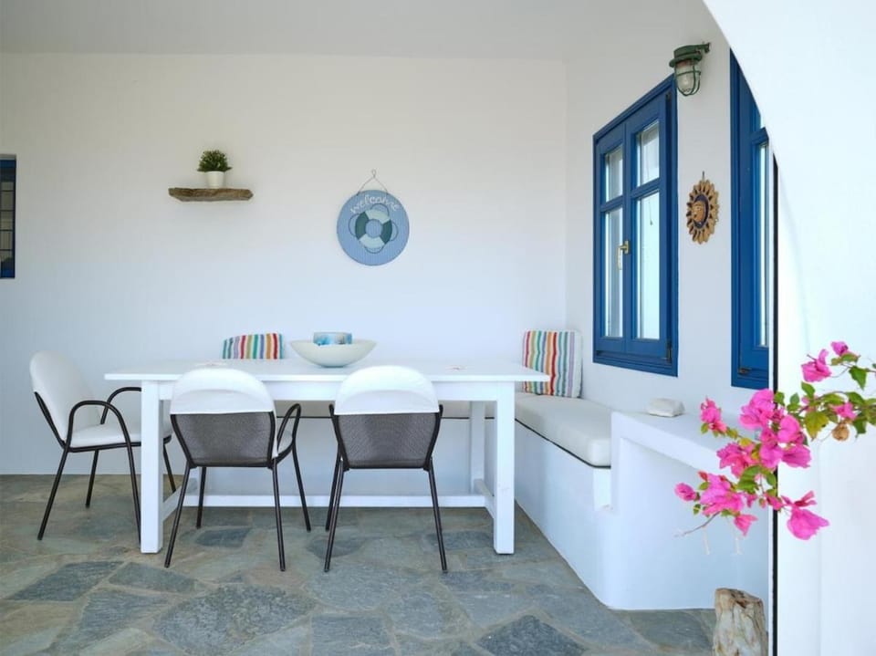 Casa Marvina House in Paros, Greece