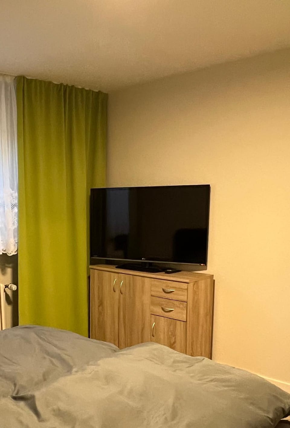 TV and multimedia, Bedroom