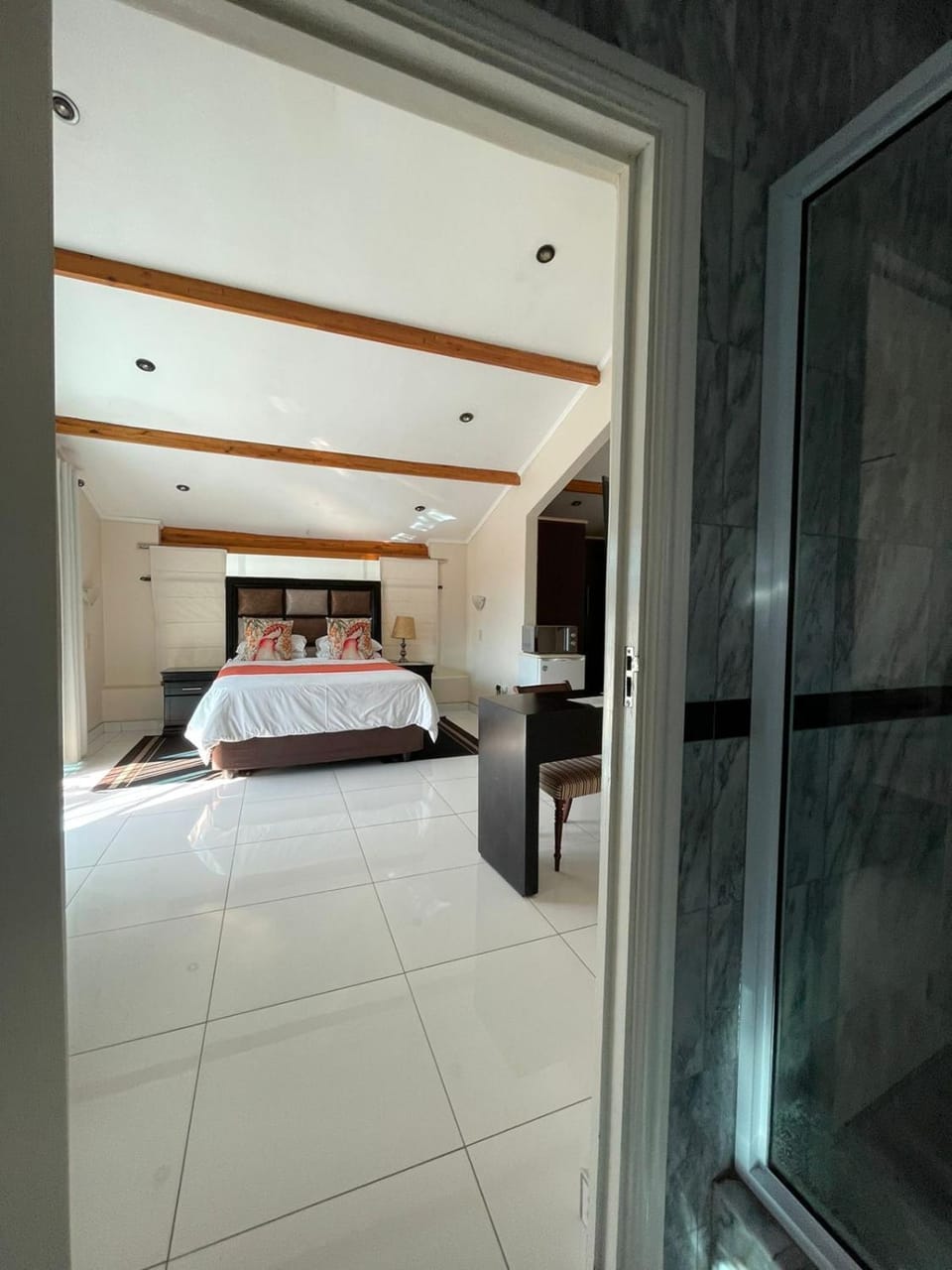 Zinzanathi Guest house Bed and Breakfast in KwaZulu-Natal