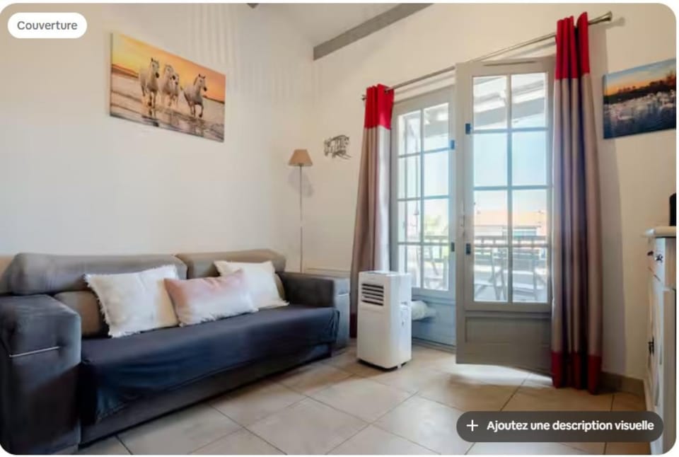 Living room, Seating area, internet, air conditioner