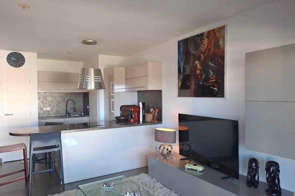 Beautiful T2 with pool - near beach Apartment in Palavas-les-Flots