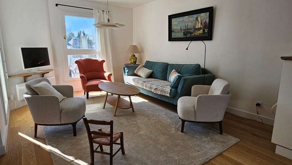 Les Remparts - 250 m from port - WiFi - Parking - Calme Apartment in Séné