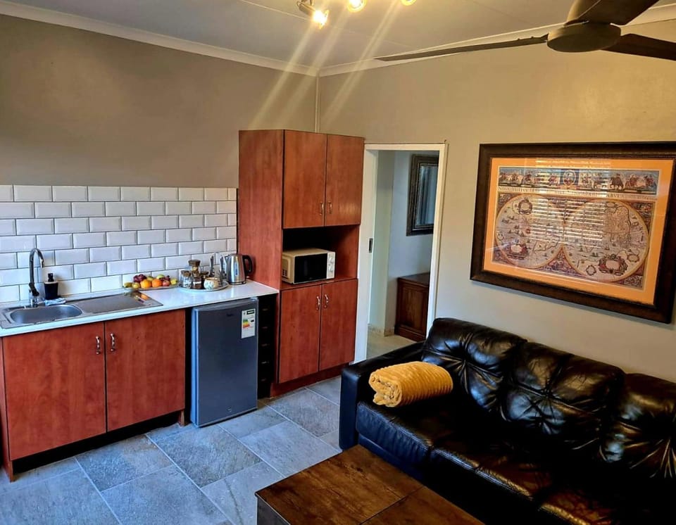 Highveld Guesthouse Bed and Breakfast in Pretoria