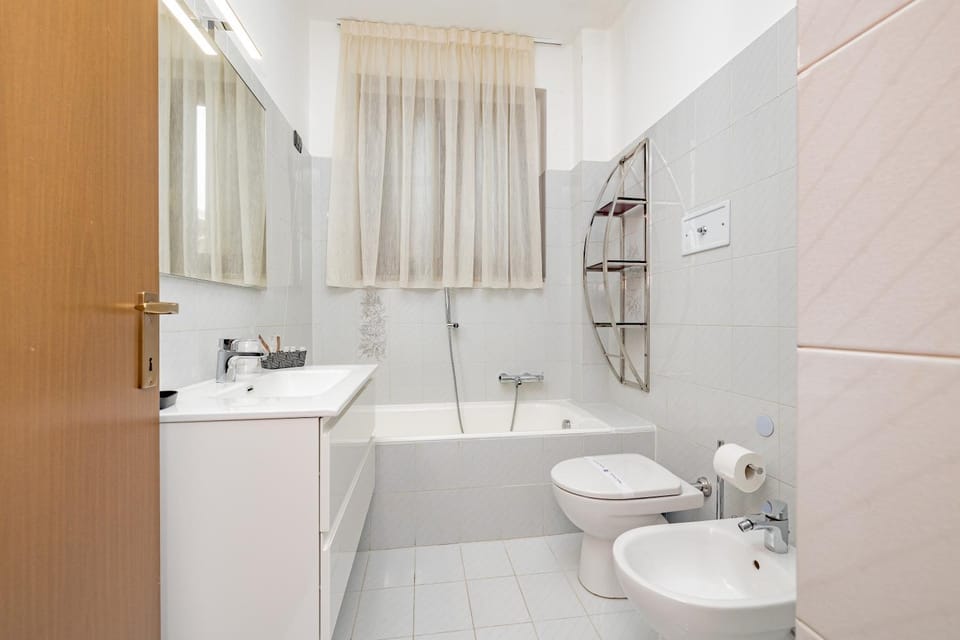 Shower, Toilet, Bathroom, Bath, bidet