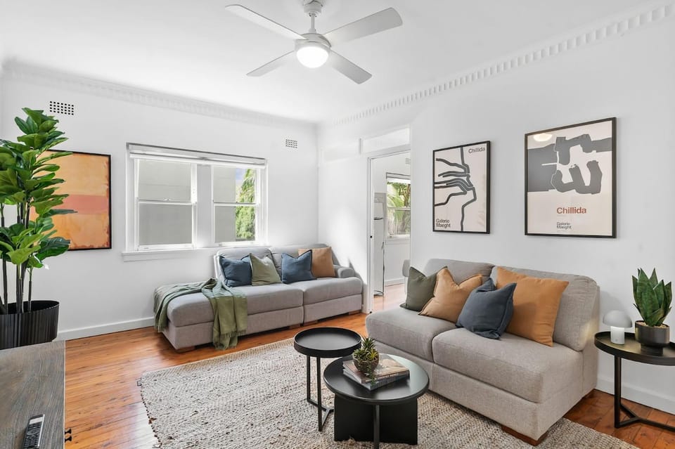 Bellevue Hill 3BR Escape w Full kitchen Apartment in Sydney