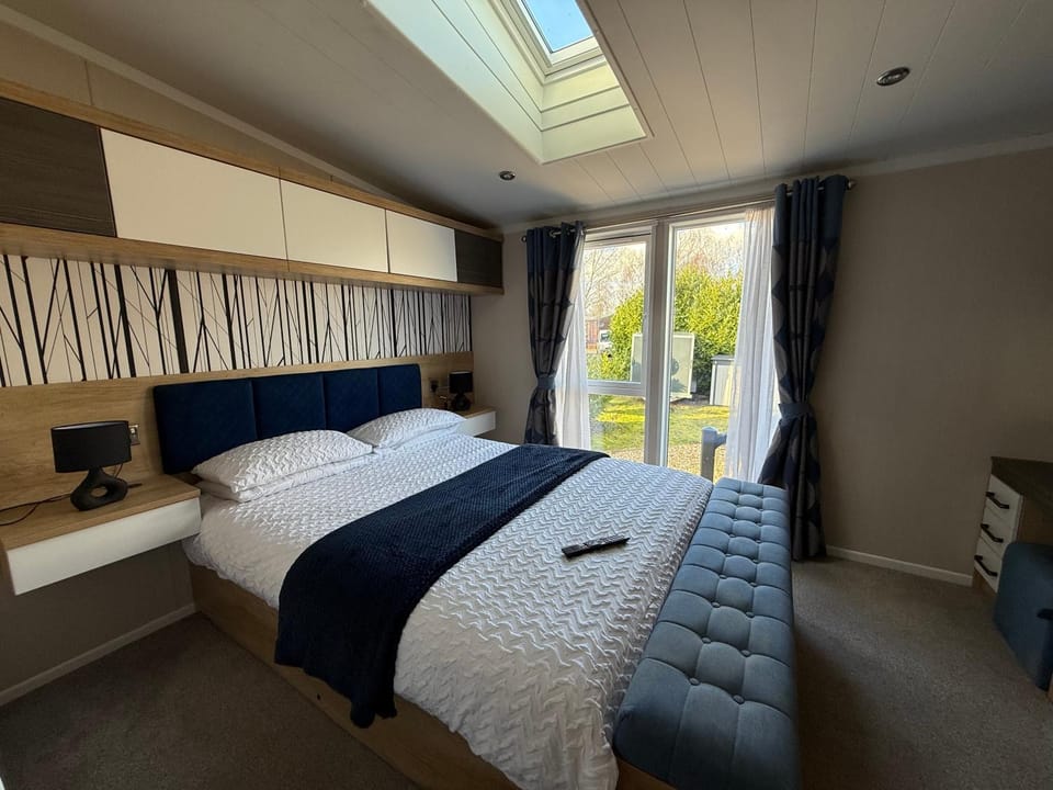 Pelican Point 26A Gibson Aproach House in Tattershall