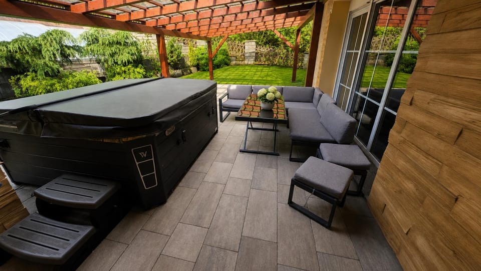 Fleiš Residence villa - jacuzzi included Villa in Saxony