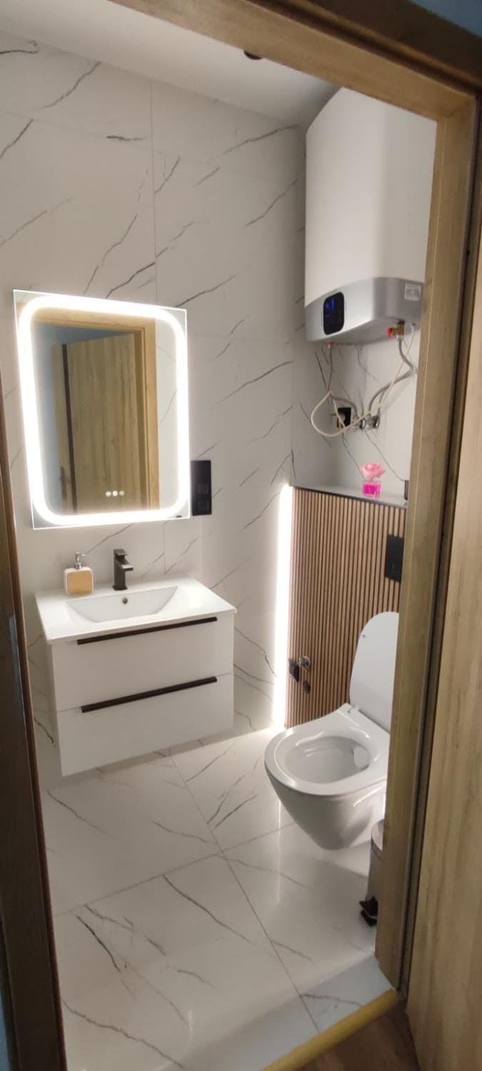 Toilet, Bathroom
