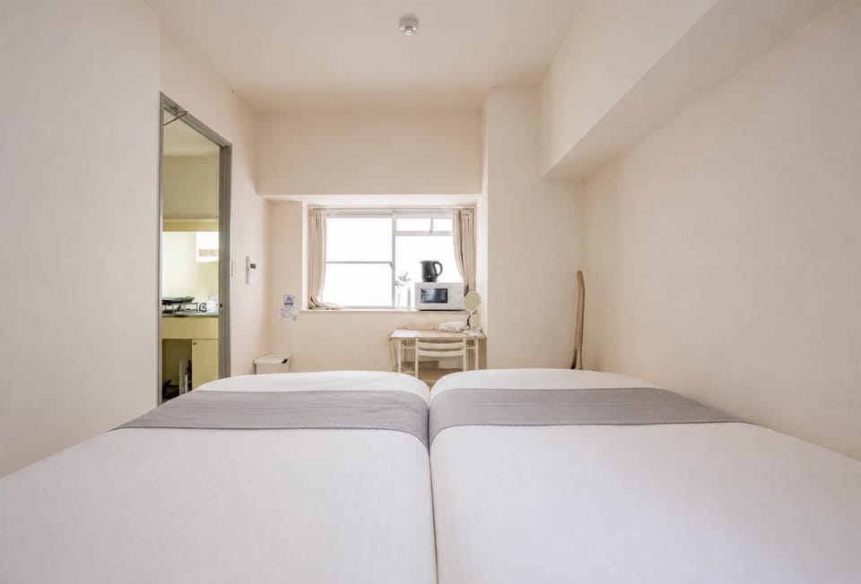 Bed, Living room, Bedroom